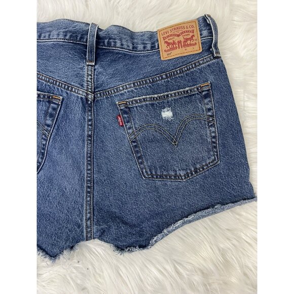LEVI'S 501 ORIGINAL Womens Size 32 Distressed Denim Cut Off Shorts Raw Hem - Picture 9 of 11